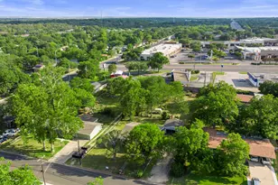 1905 Bissel Ln, Austin, TX 78745 - Photo 32