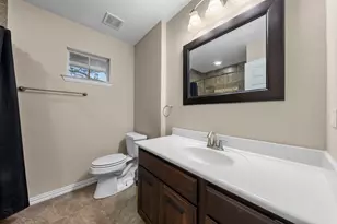 1905 Bissel Ln, Austin, TX 78745 - Photo 24