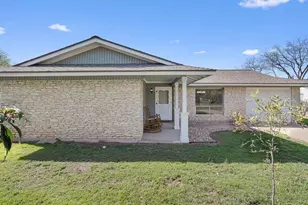 1312 Hyman Ln, Austin, TX 78742 - Photo 2