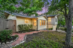 1113 Bluebonnet Ln, Austin, TX 78704 - Photo 2