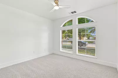 1008 Grey Castle Drive, Pflugerville, TX 78660 - Photo 8