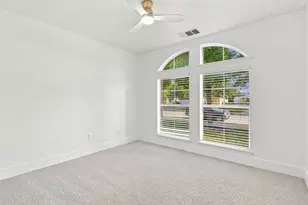 1008 Grey Castle Dr, Pflugerville, TX 78660 - Photo 8