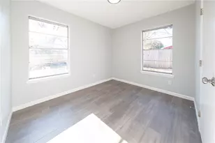 4900 Hawk Cove, Austin, TX 78745 - Photo 12