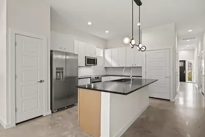 4801 Sara Drive #B, Austin, TX 78721 - Photo 6