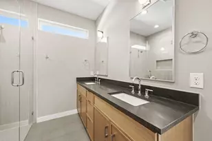 4801 Sara Dr, Austin, TX 78721 - Photo 12