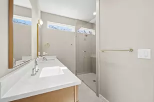 4801 Sara Dr, Austin, TX 78721 - Photo 30