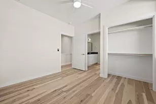 4801 Sara Dr, Austin, TX 78721 - Photo 14