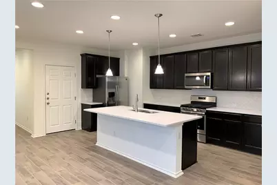 2103 Tasmanian Tiger Trace, Austin, TX 78728 - Photo 4