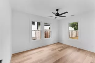 605 E 47th St, Austin, TX 78751 - Photo 20