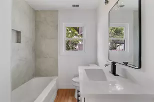 605 E 47th St, Austin, TX 78751 - Photo 14