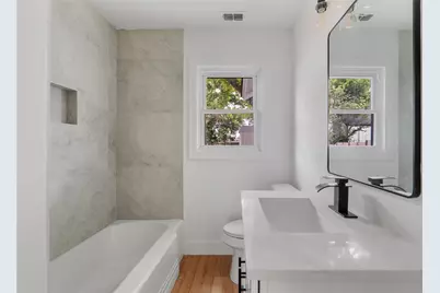 605 E 47th Street, Austin, TX 78751 - Photo 10