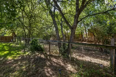 6200 Blarwood Drive, Austin, TX 78745 - Photo 32