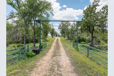 1004 22 Hills Road, Gause, TX 77857 - Photo 18