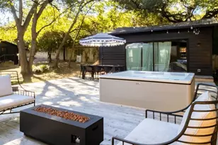 315 E Live Oak St, Austin, TX 78704 - Photo 6