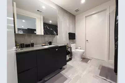 44 East Avenue #1702, Austin, TX 78701 - Photo 2