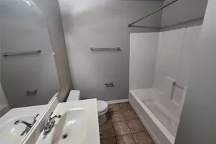2714 Whitis Ave, Austin, TX 78705 - Photo 4