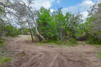 910 Abbey Road, Liberty Hill, TX 78642 - Photo 24