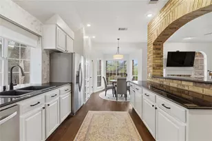 10905 Grassmere Ct, Austin, TX 78739 - Photo 16