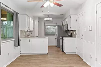 413 Suzzane Road, Pflugerville, TX 78660 - Photo 10