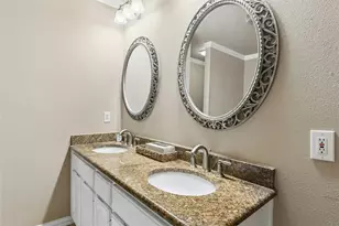 10900 Crown Colony Dr, Austin, TX 78747 - Photo 6