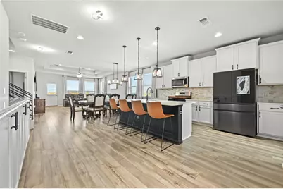 207 Dogvane Circle W, Kyle, TX 78640 - Photo 6