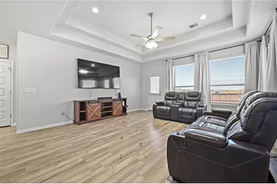 207 Dogvane Circle W, Kyle, TX 78640 - Photo 12