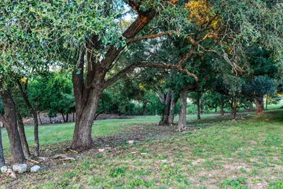 654 Creekside Drive, Belton, TX 76513 - Photo 6