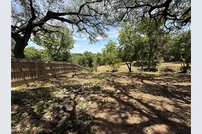 654 Creekside Drive, Belton, TX 76513 - Photo 4