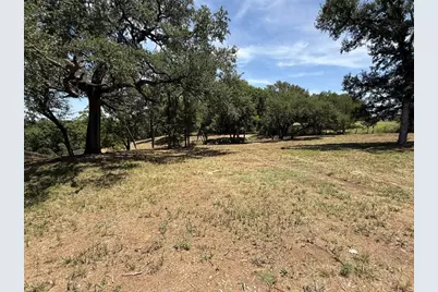 654 Creekside Drive, Belton, TX 76513 - Photo 2