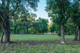 654 Creekside Dr, Belton, TX 76513 - Photo 1
