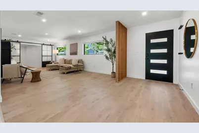 2607 Pembrook Trail, Austin, TX 78731 - Photo 4