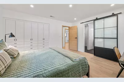 2607 Pembrook Trail, Austin, TX 78731 - Photo 28