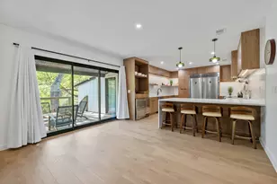 2607 Pembrook Trail, Austin, TX 78731 - Photo 10