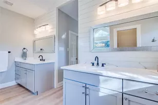 106 Rupen Ct, Lakeway, TX 78734 - Photo 12