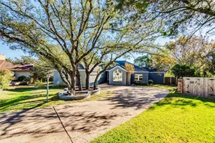 106 Rupen Ct, Lakeway, TX 78734 - Photo 30