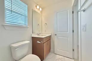 405 Young St, Buda, TX 78610 - Photo 18