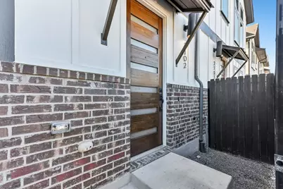 200 W 56th Street #2102, Austin, TX 78751 - Photo 2