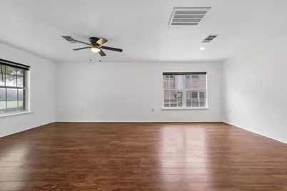 7658 Marble Ridge Drive, Austin, TX 78747 - Photo 6