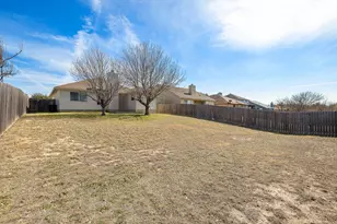 239 Dana Dr, Hutto, TX 78634 - Photo 20