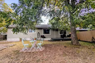 2423 Village Walk, Austin, TX 78744 - Photo 28