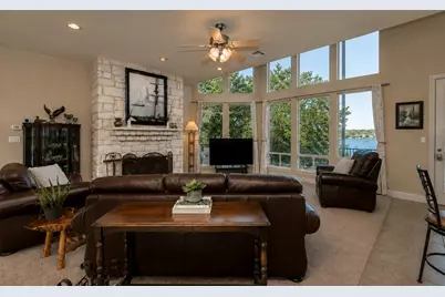 343 Venture Boulevard S, Point Venture, TX 78645 - Photo 12