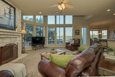 343 Venture Boulevard S, Point Venture, TX 78645 - Photo 16
