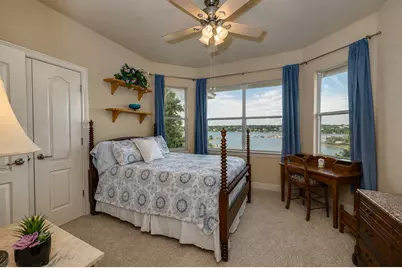 343 Venture Boulevard S, Point Venture, TX 78645 - Photo 30
