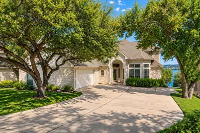 343 Venture Boulevard S, Point Venture, TX 78645 - Photo 6