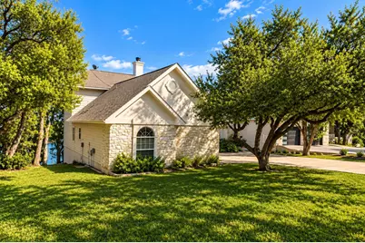 343 Venture Boulevard S, Point Venture, TX 78645 - Photo 8
