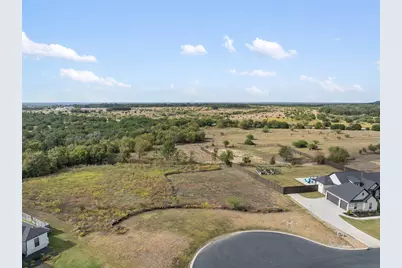 120 Huerta Road, Florence, TX 76527 - Photo 2