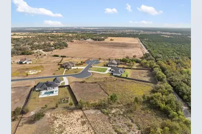 120 Huerta Road, Florence, TX 76527 - Photo 4