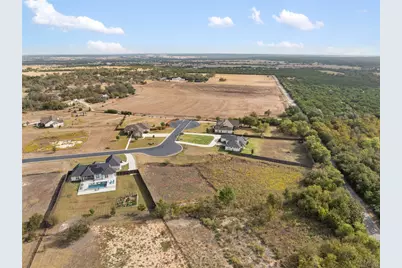 120 Huerta Road, Florence, TX 76527 - Photo 4