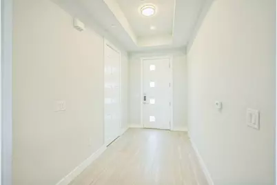 4507 E Martin Luther King Jr Boulevard #133, Austin, TX 78722 - Photo 8