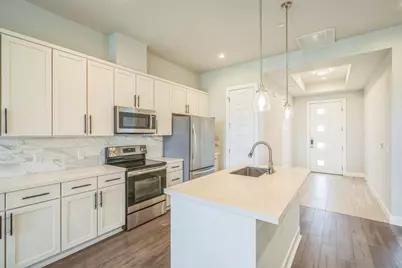 4507 E Martin Luther King Jr Boulevard #133, Austin, TX 78722 - Photo 2